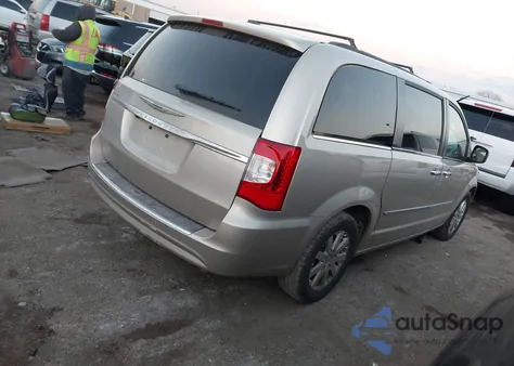 2015 Chrysler Town & Country Touring из США, поврежденный, VIN 2C4RC1BG9FR698055